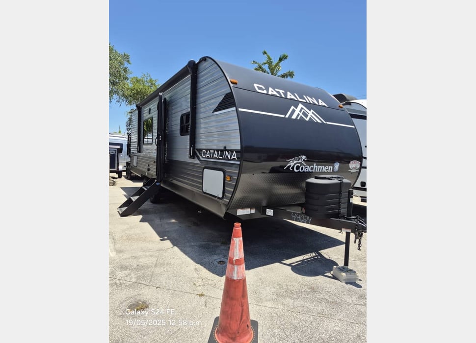 Travel Trailer rentals in MIAMI