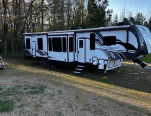 Keystone RV Carbon 398