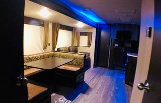 2018 Forest River RV Cherokee Grey Wolf Cherokee 32'