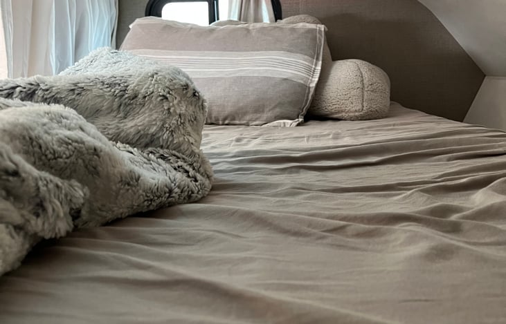 Top bunk area. Twin bed.