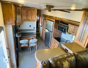 Heartland Big Country 3900 FLP