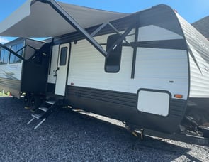 Keystone RV Hideout 338BR