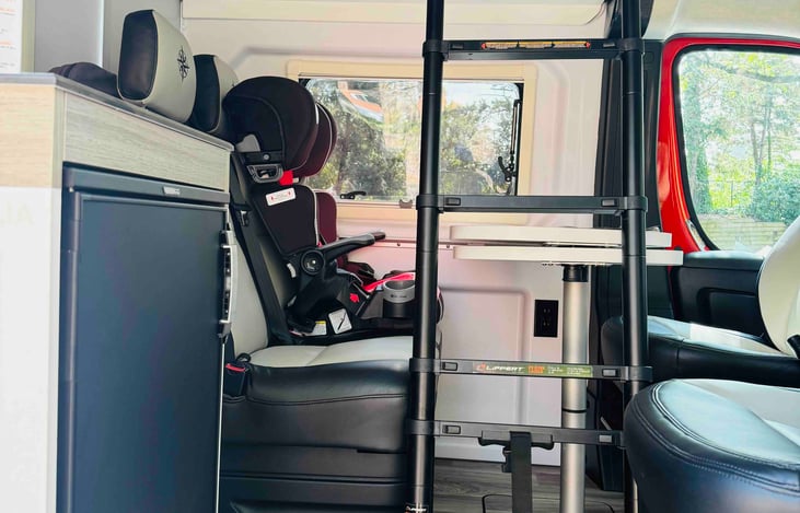 Portable steps for easy pop-top access