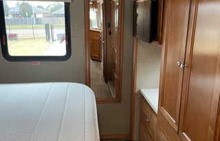 2019 Winnebago Sunstar 29VE
