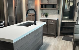 RV Rental, Delivery, & Set up