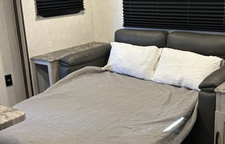 "Thompson" Easy Tow!  Great for Small Families