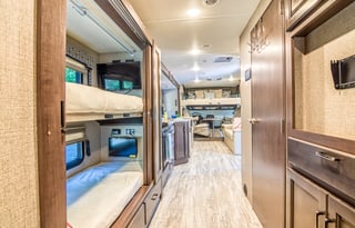 Delivery-2020 Thor-Turn Key Camping|Kids|Pets