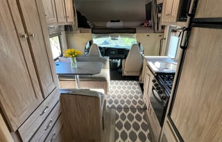 Family Fun Awaits! Easy to Drive & Fully Stocked.