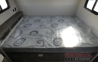 S'mors Roomy Family Friendly Lightweight Bunkhouse