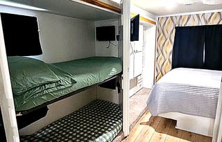 Coachmen – Family Friendly, newly remodeled!