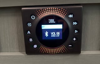 Luxury Eddie Bauer 5th Wheel Delivery no pick up