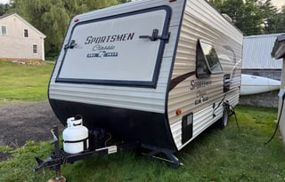 Incredible Family Friendly Trailer Camper