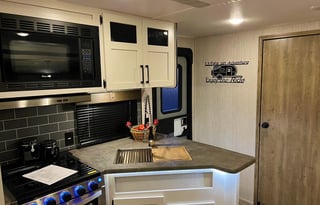 2022 Palomino Puma 28BHSS