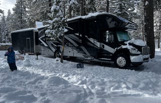 Maximus 2021 - Jayco Seneca 37L Super C w/ Solar