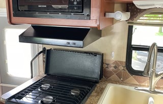 2014 Thor Motor Coach - Freedom Elite 23U