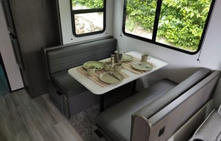 2021 Cruiser Embrace EL280