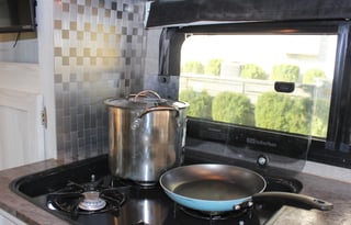 Upgraded Boondocking System!  Geopro 19FBS Rental!