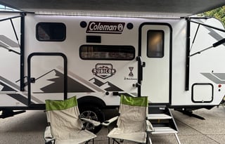 Coleman Rubicon 1708 BH  ... BunkHouse!