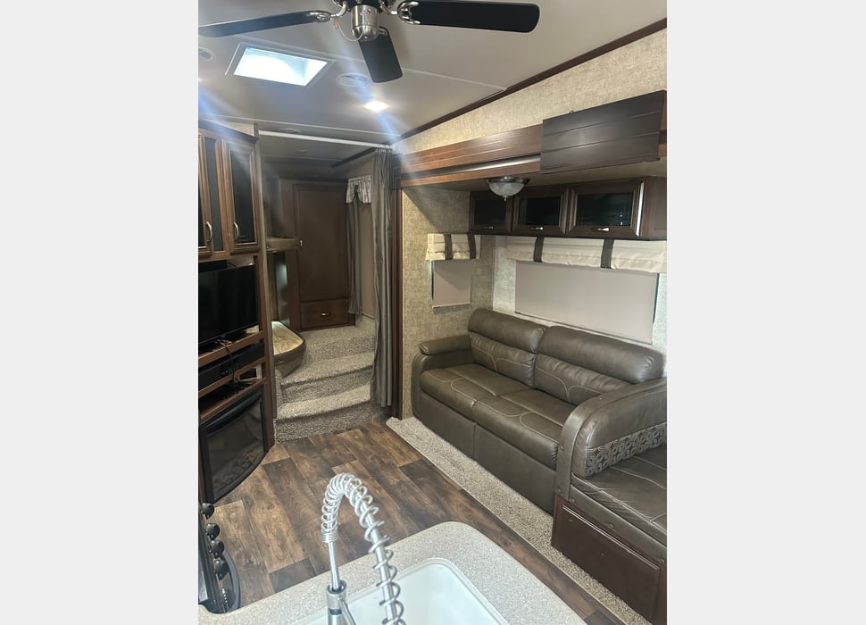 Fifth Wheel rentals in Worland