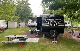 Spacious Bunkhouse with Outdoor Kitchen | Sleeps 8