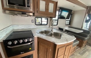 2021 Coachmen RV Pursuit 31BH