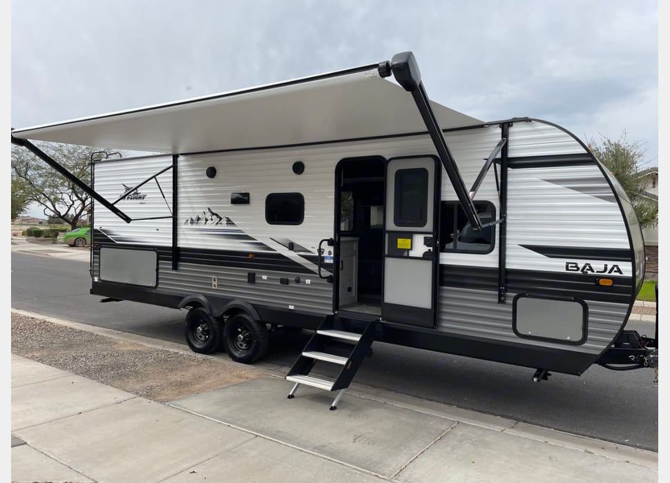 Travel Trailer rentals in surprise