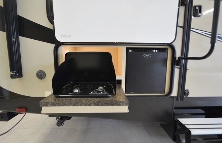 Outdoor fridge and gas burner
