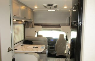 2025 Thor Chateau 21Z - Spacious Class C RV-GLG04