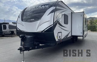 Modern Family & Pet Friendly North Trail Ultralite