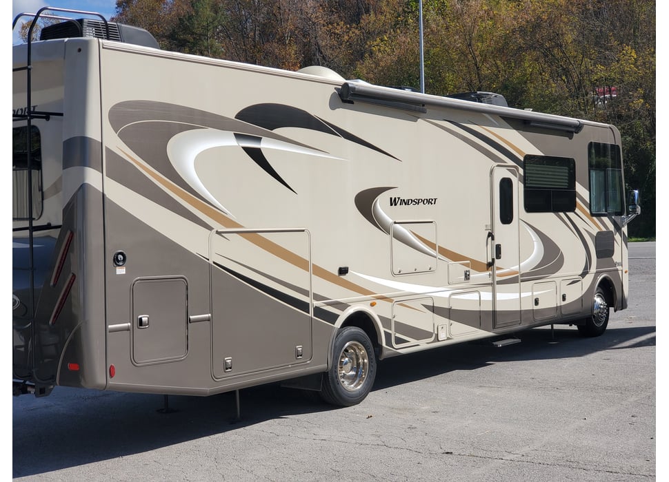Class A Motor Home rentals in Candler