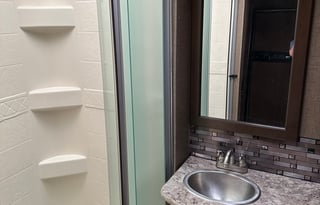 2018 Thor Motor Coach Chateau 22B