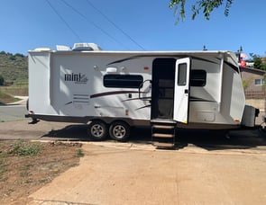 Forest River RV Rockwood Mini Lite 2504S