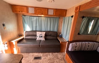 2011 Keystone RV Summerland 2570RL