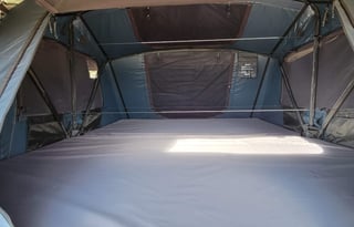 The Roam Wagon - Overland Trailer w/ 4 Person RTT