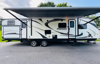 Keystone Bullet Ultra-Light Half-Ton Towable