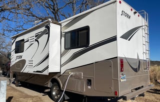 2011 Fleetwood RV Storm 28MS