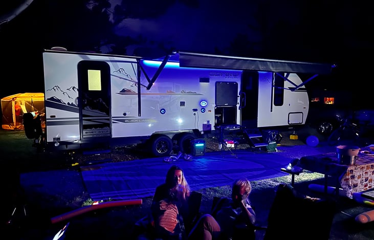 Grey Wolf Black Label