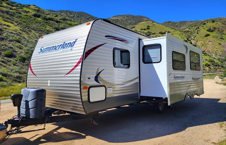 Super Slide out. Summerland Springdale. Powered Awning. 5 Beds. Full kitchen. Full Bath. Surround Sound. Bunk House. Plenty of storage, inside and out. 2 Smart/Roku TVs. And much more.