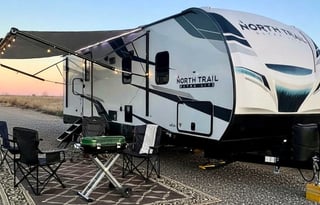 Modern Family RV • Delivery Included • Sleeps 6