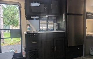 Cheryls Family & Pet Friendly Camper Rental