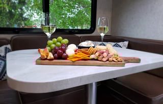 2020 SunSeeker Mercedes Diesel w/ FULL Slideout