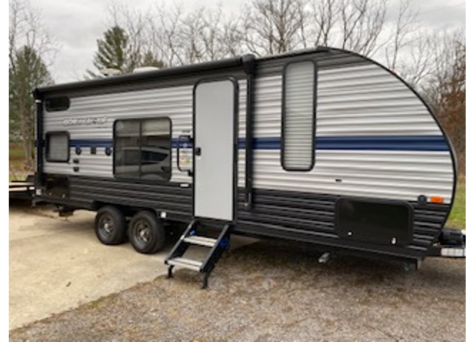 Travel Trailer rentals in West College Corner
