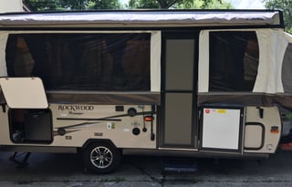 Weekend/Vacation Dream! 2015 Rockwood Primer 2516G