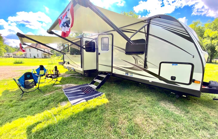 double awnings for maximum enjoyment of the outdoors in comfort