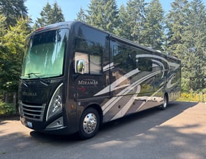 Thor Motor Coach Miramar 37.1