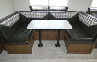 2019 Tracer Breeze 31bh