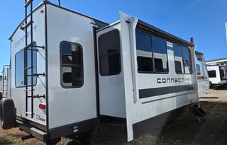 Brand New 2026 KZ Connect 313MK