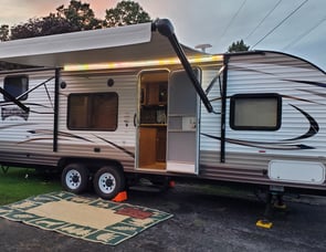 Forest River RV Wildwood X-Lite 261BHXL