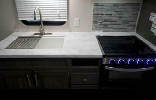 2021 Shasta 26DB 31ft