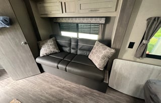 2022 Coachmen RV Catalina Summit Series 7 184FQS